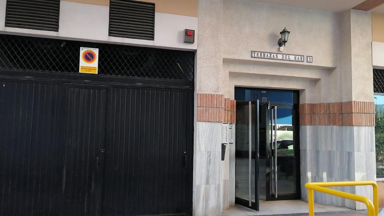 At The Center & Very Close To The Paseo Beach, With Double Garage, Renovated And Fully Equipped Apartment Almuñécar Екстериор снимка