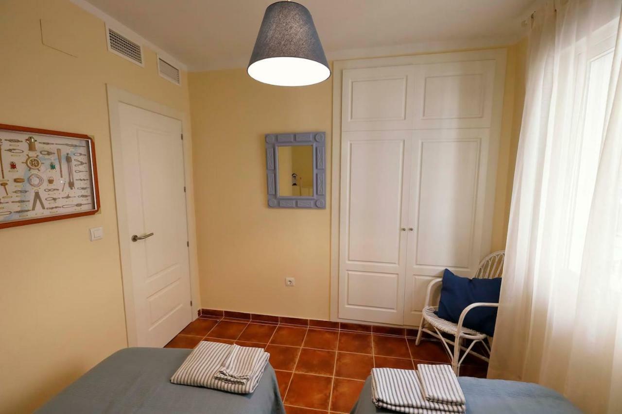 At The Center & Very Close To The Paseo Beach, With Double Garage, Renovated And Fully Equipped Apartment Almuñécar Екстериор снимка