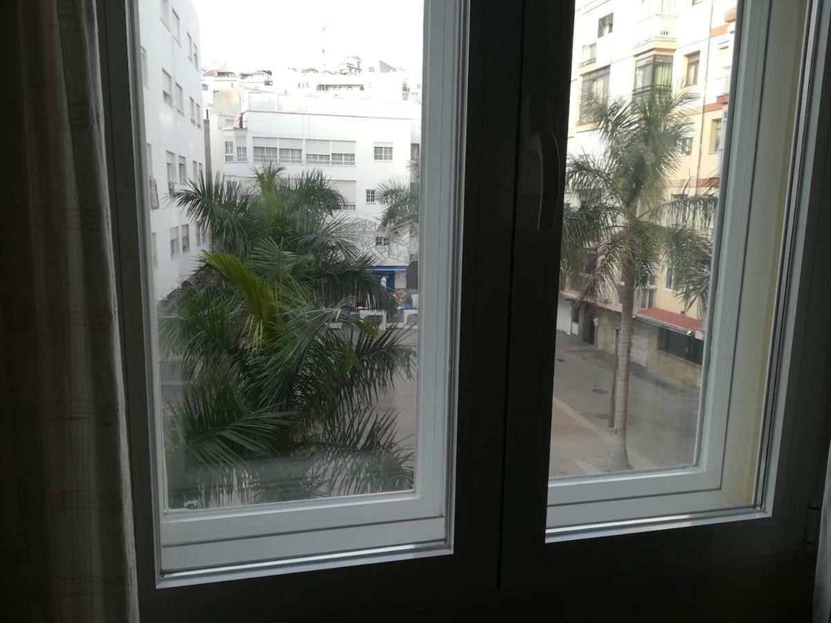 At The Center & Very Close To The Paseo Beach, With Double Garage, Renovated And Fully Equipped Apartment Almuñécar Екстериор снимка