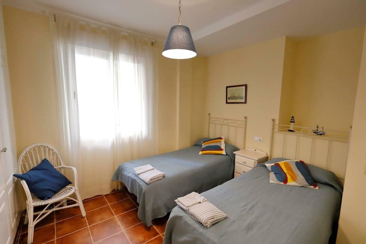 At The Center & Very Close To The Paseo Beach, With Double Garage, Renovated And Fully Equipped Apartment Almuñécar Екстериор снимка